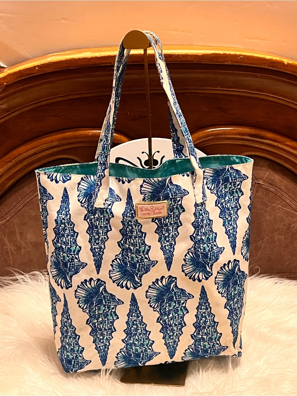 Lilly Pulitzer Estée Lauder Blue Shell-Print Canvas Tote with Green Trim